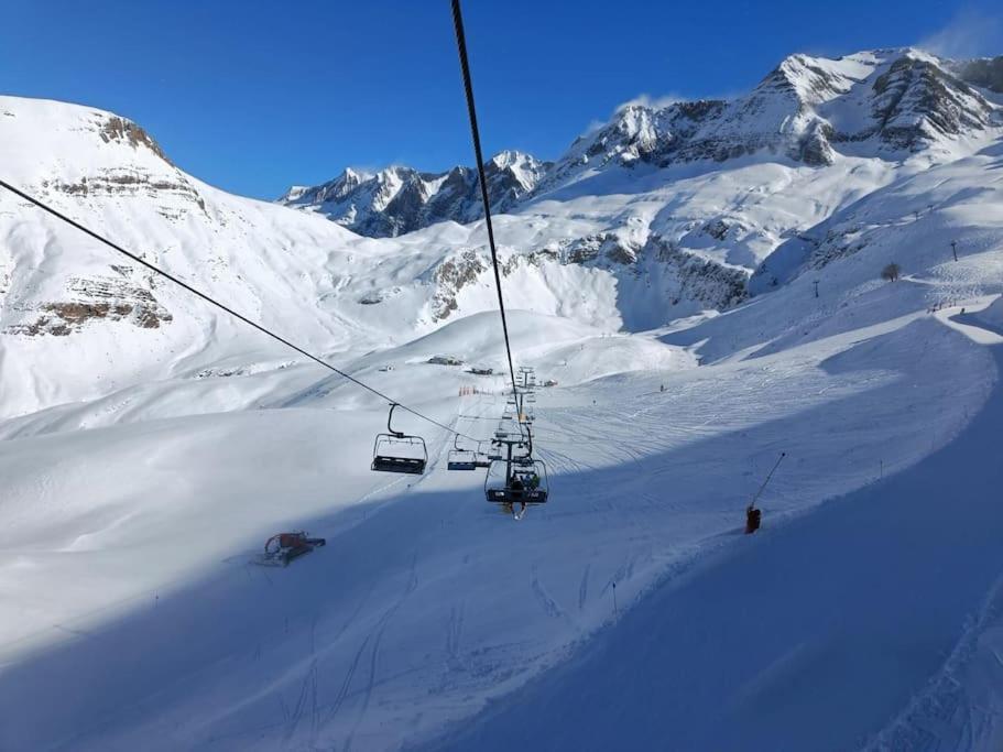 Apartament Atico En Pleno Pirineo El Pueyo de Jaca Zewnętrze zdjęcie